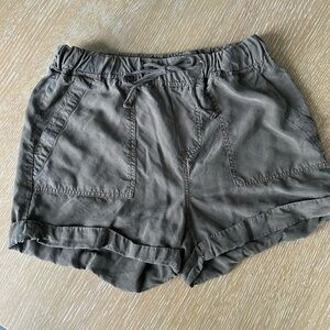 Nordstrom Thread & Supply Medium Green Cargo Tencel Pull On Cargo Shorts